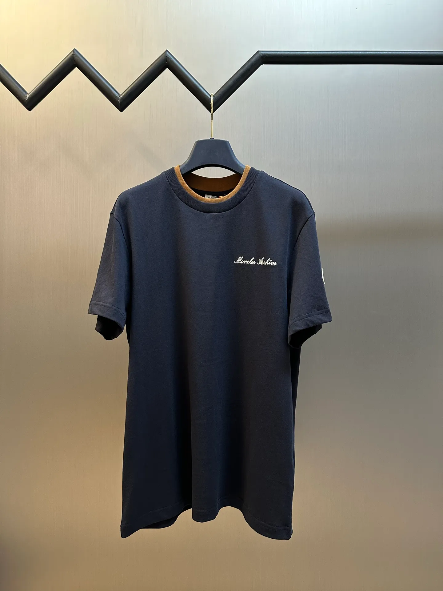 Moncler ， ， Moncler ， ， ， 。 ， ， Moncler 。 ， ， ， ， ， 。 size：s m l xl